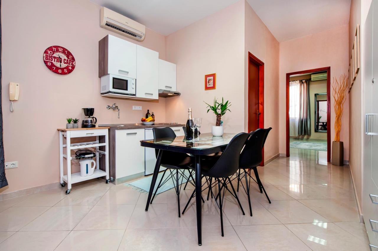 Rovinj City Apartment Esterno foto